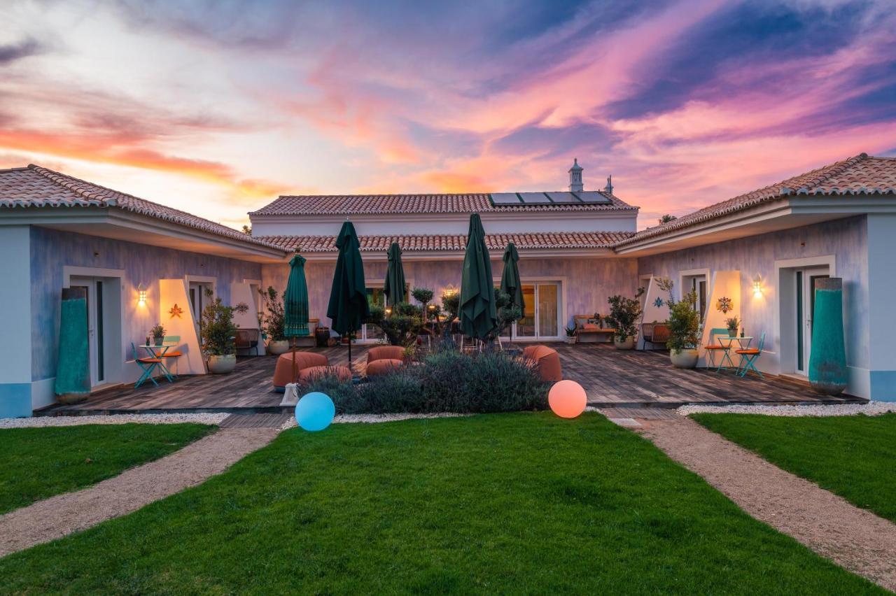 Seeds Of Silence Boutique Hotel & Retreat Center Near Olhao Quelfes Exterior photo